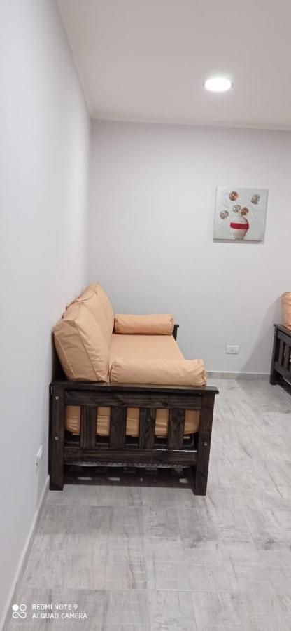 Look Departamentos Apartman Carhué Kültér fotó