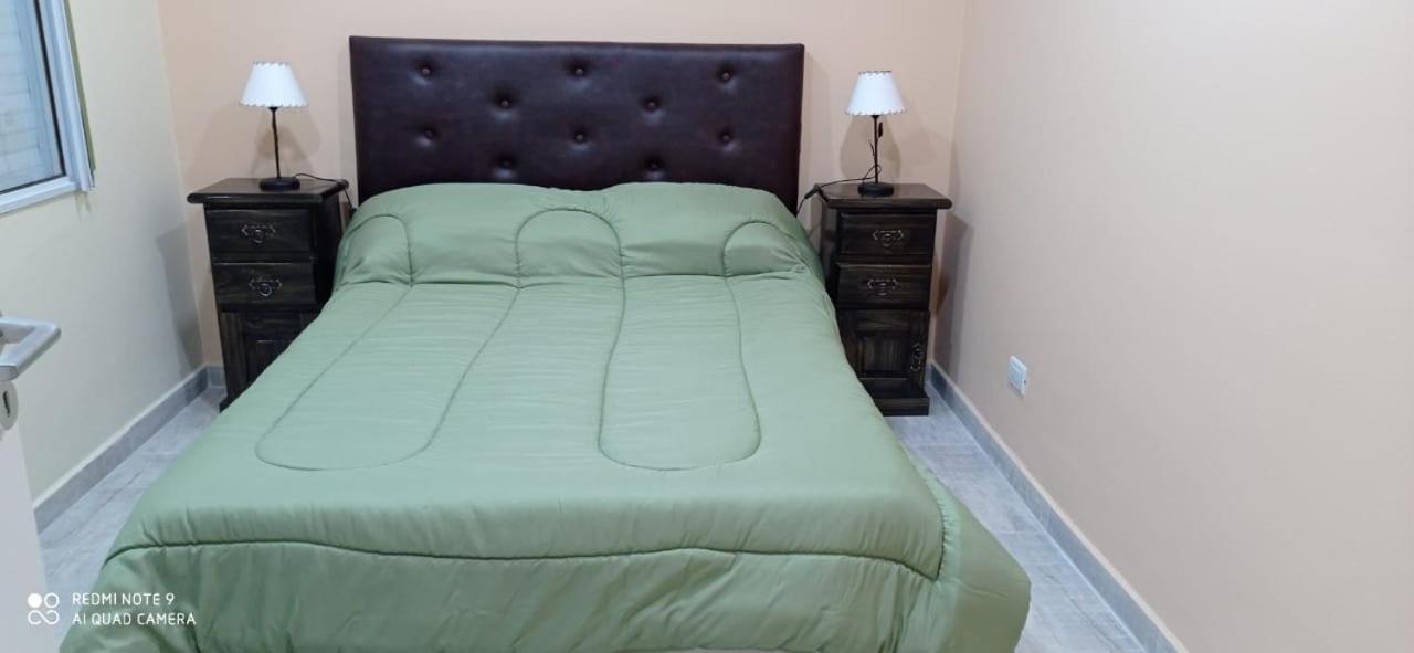 Look Departamentos Apartman Carhué Kültér fotó