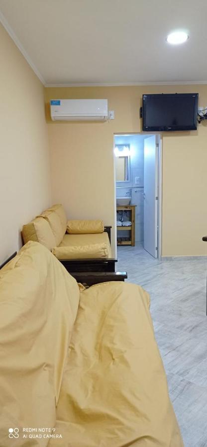 Look Departamentos Apartman Carhué Kültér fotó
