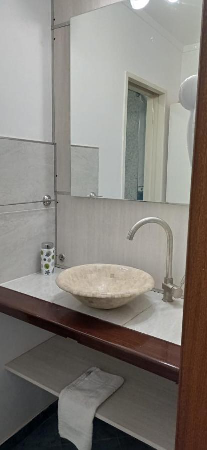 Look Departamentos Apartman Carhué Kültér fotó
